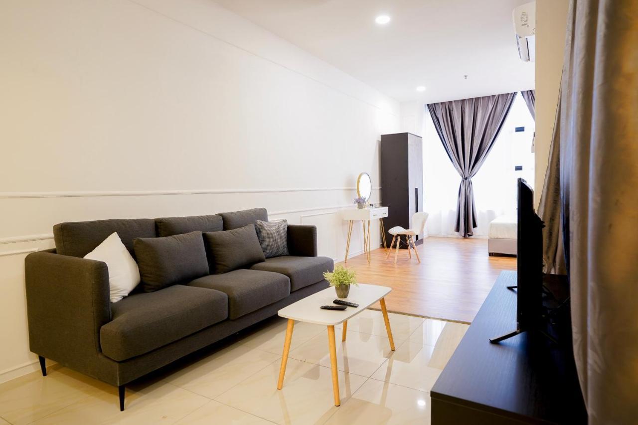 Itcc Manhattan Suites By Pinstay Penampang Екстер'єр фото